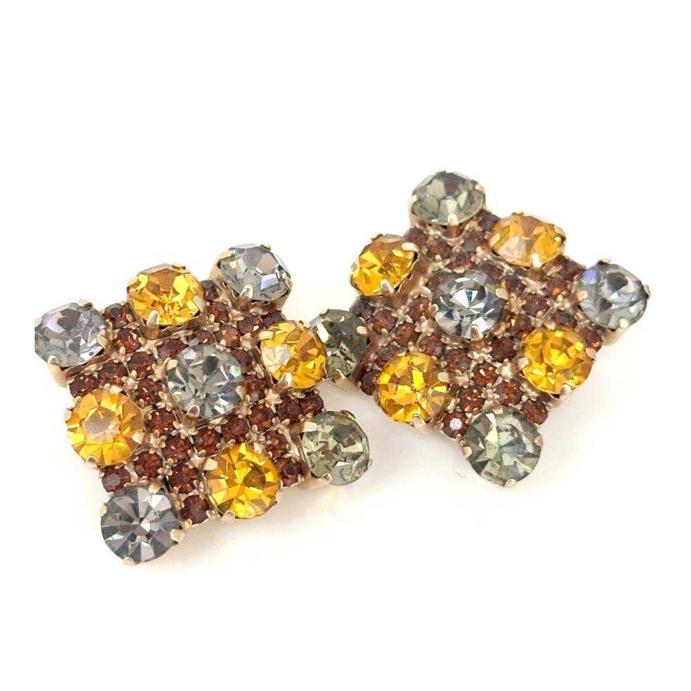Vintage Topaz Colored Smoky Gray Rhinestone Clip On Earrings Mid Century Glam